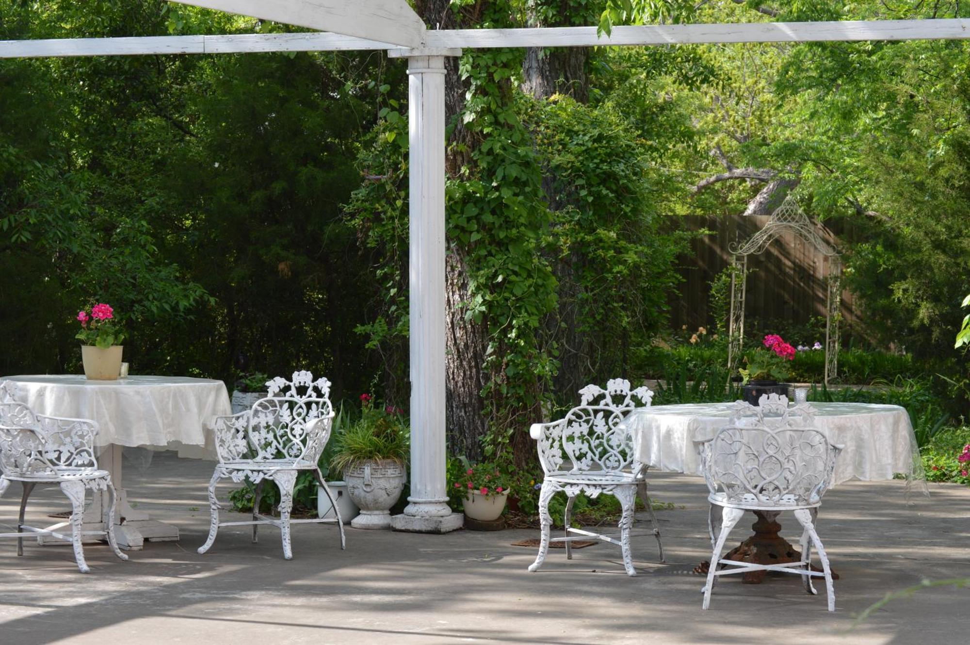 Carleton House Bed And Breakfast Bonham ภายนอก รูปภาพ