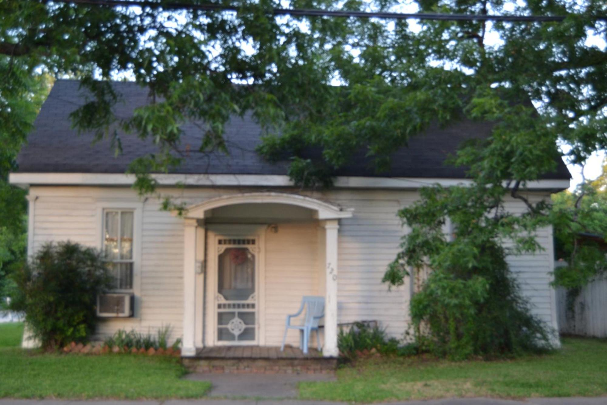 Carleton House Bed And Breakfast Bonham ภายนอก รูปภาพ